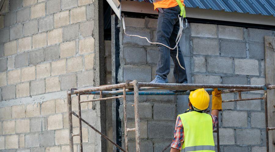 Professional residential roofers in Victor, MT